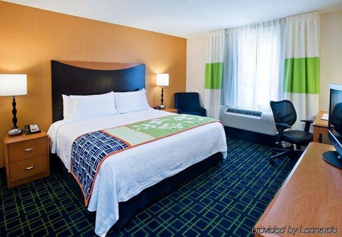 Hotel Fairfield & By Marriott 3*