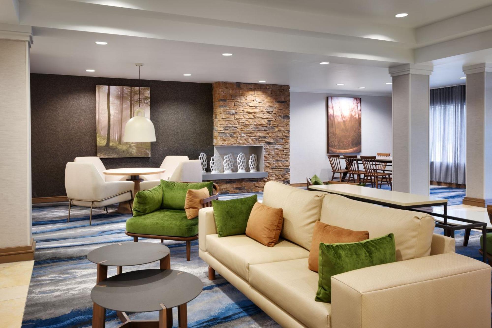 Fairfield & By Marriott 3* Albany